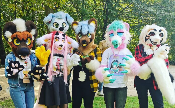 Behind the mask of the South Okanagan furries community