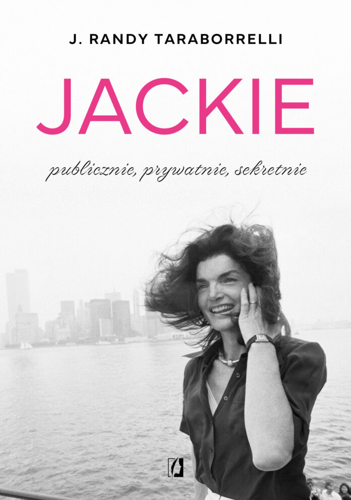 Jackie - publicznie, prywatnie, sekretnie